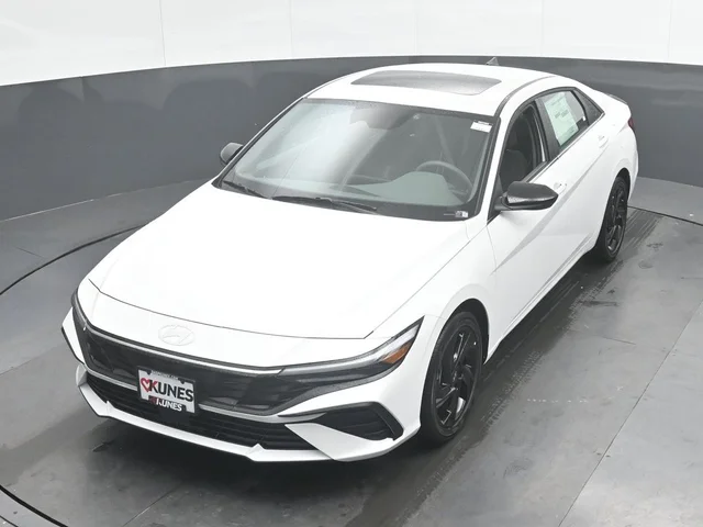 Nuevos HYUNDAI ELANTRA à Estados chez autogozo