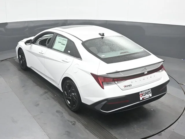 Nuevos HYUNDAI ELANTRA à Estados chez autogozo