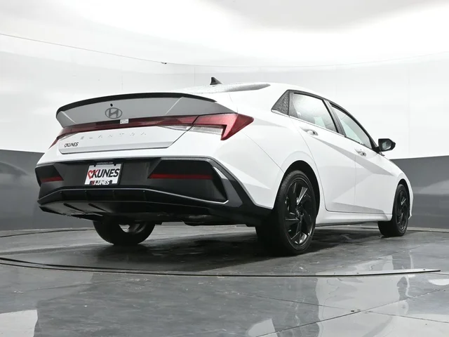 Nuevos HYUNDAI ELANTRA à Estados chez autogozo