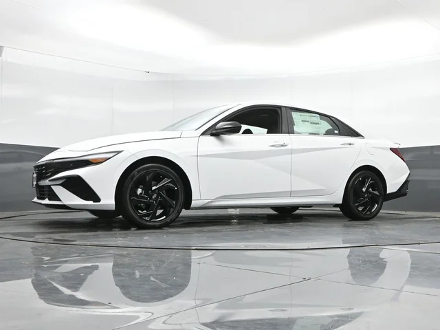 Nuevos HYUNDAI ELANTRA à Estados chez autogozo