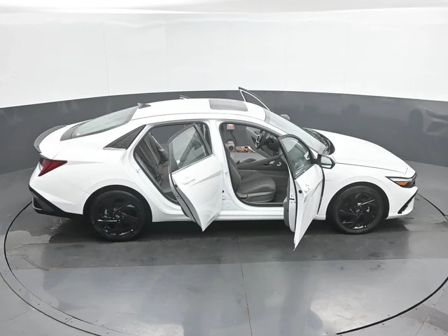 Nuevos HYUNDAI ELANTRA à Estados chez autogozo