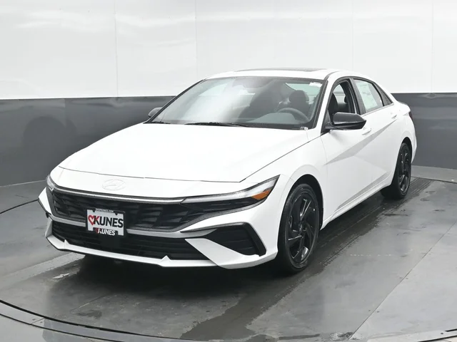 Nuevos HYUNDAI ELANTRA à Estados chez autogozo