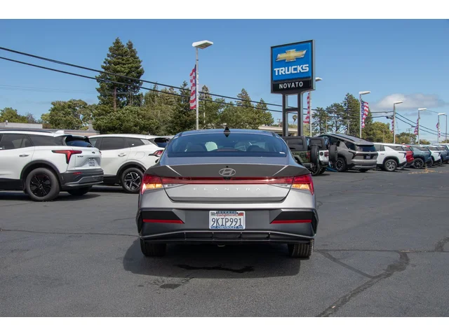 SEMINUEVOS HYUNDAI Elantra a Estados en autogozo