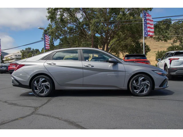 SEMINUEVOS HYUNDAI Elantra a Estados en autogozo