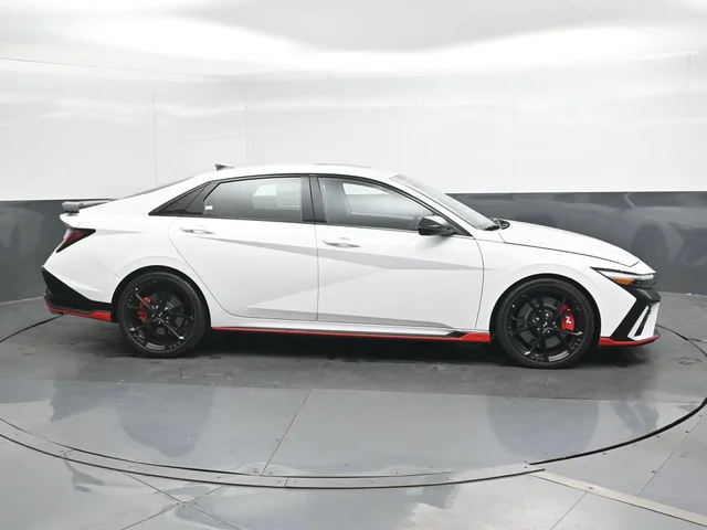 Nuevos HYUNDAI ELANTRA N à Estados chez autogozo