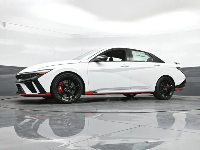 Nuevos HYUNDAI ELANTRA N à Estados chez autogozo