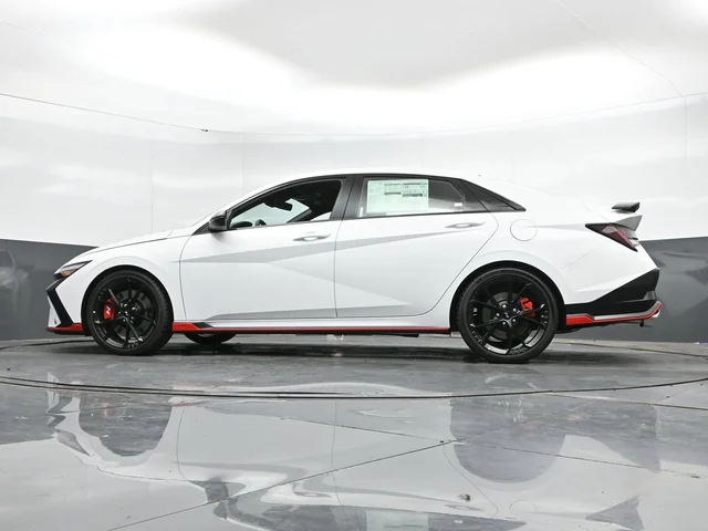 Nuevos HYUNDAI ELANTRA N à Estados chez autogozo