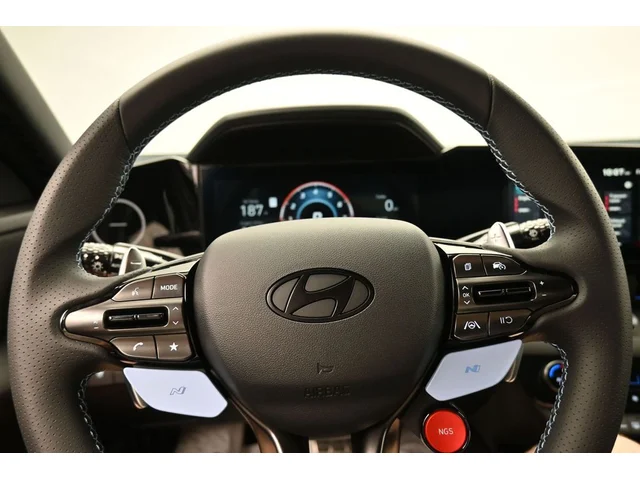 Nuevos HYUNDAI ELANTRA N à Estados chez autogozo