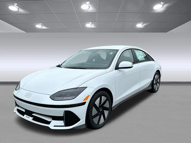 Nuevos HYUNDAI IONIQ 6 at Gainesville Hyundai in Gainesville