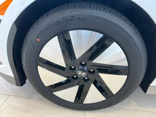 Nuevos HYUNDAI IONIQ 6 at Gainesville Hyundai in Gainesville