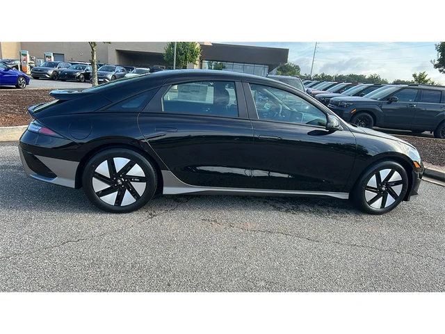 Nuevos HYUNDAI IONIQ 6 at Gainesville Hyundai in Gainesville