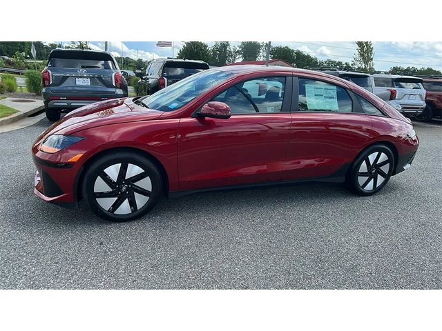 Nuevos HYUNDAI IONIQ 6 at Gainesville Hyundai in Gainesville