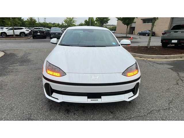 Nuevos HYUNDAI IONIQ 6 at Gainesville Hyundai in Gainesville