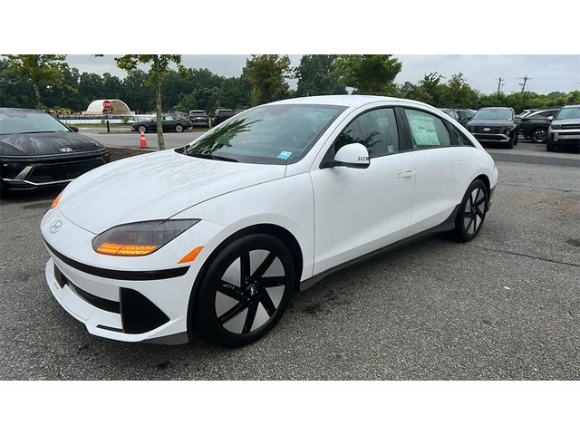 Nuevos HYUNDAI IONIQ 6 at Gainesville Hyundai in Gainesville