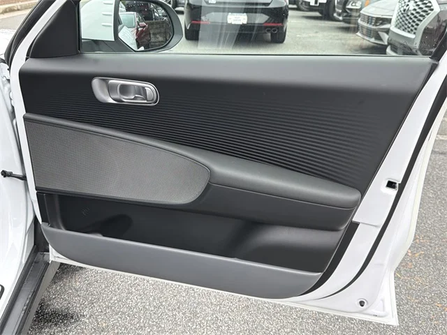 Nuevos HYUNDAI IONIQ 6 at Gainesville Hyundai in Gainesville