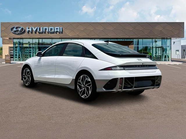 Nuevos HYUNDAI IONIQ 6 at Tustin Hyundai in Tustin   