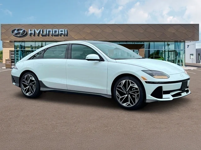 Nuevos HYUNDAI IONIQ 6 at Tustin Hyundai in Tustin   