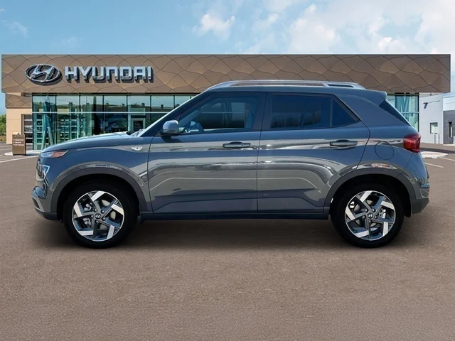 Nuevos HYUNDAI VENUE at Tustin Hyundai in Tustin   