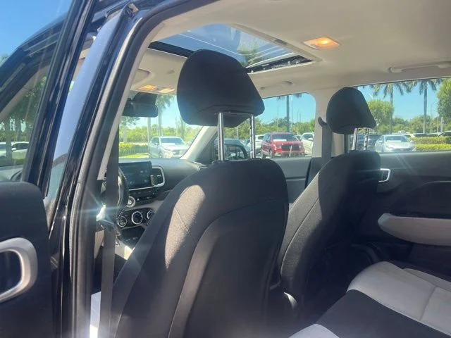 SEMINUEVOS HYUNDAI Venue a Estados en autogozo