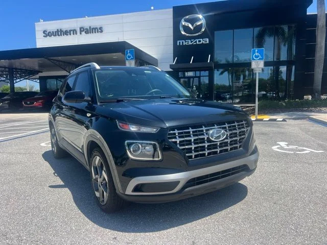 SEMINUEVOS HYUNDAI Venue a Estados en autogozo