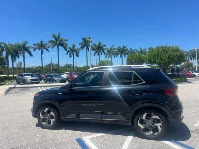 SEMINUEVOS HYUNDAI Venue a Estados en autogozo