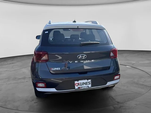 Nuevos HYUNDAI VENUE à Estados chez autogozo