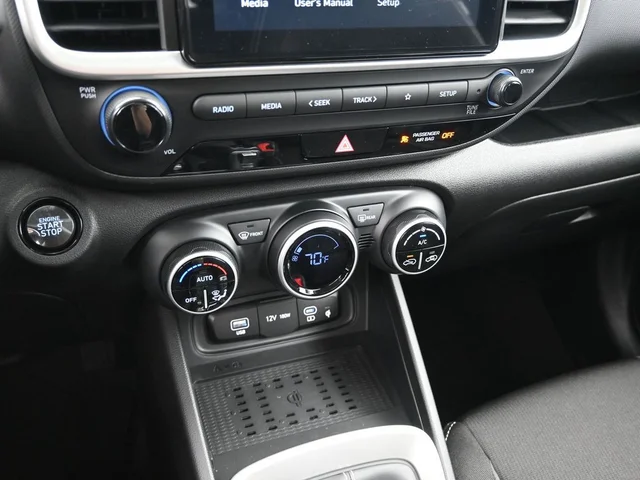 Nuevos HYUNDAI VENUE à Estados chez autogozo