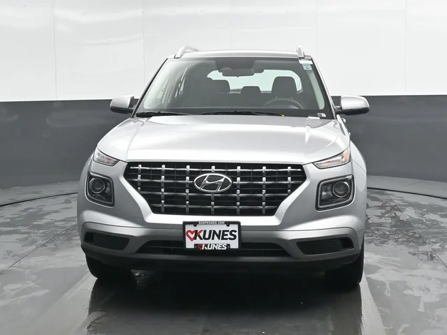 Nuevos HYUNDAI VENUE à Estados chez autogozo