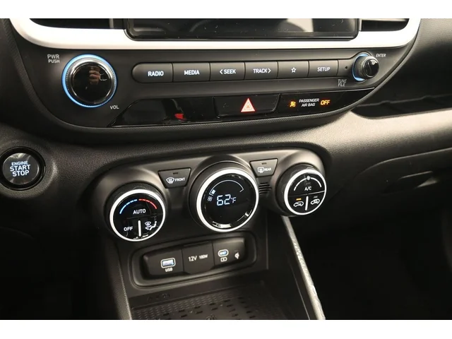 Nuevos HYUNDAI VENUE à Estados chez autogozo