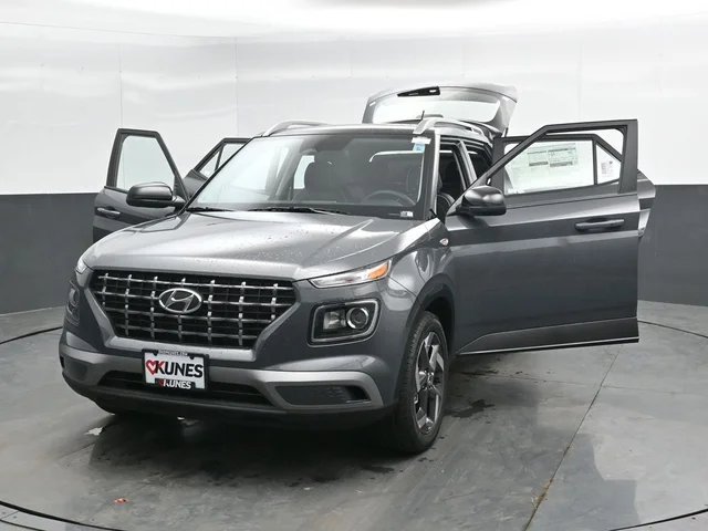 Nuevos HYUNDAI VENUE à Estados chez autogozo