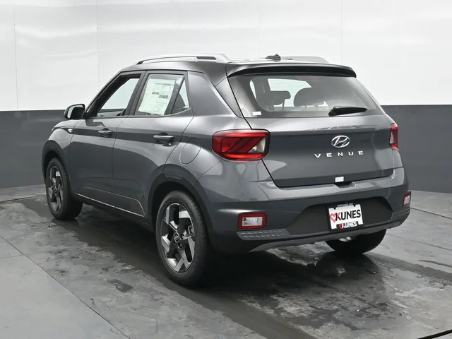 Nuevos HYUNDAI VENUE à Estados chez autogozo