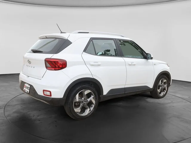 SEMINUEVOS HYUNDAI Venue a Estados en autogozo