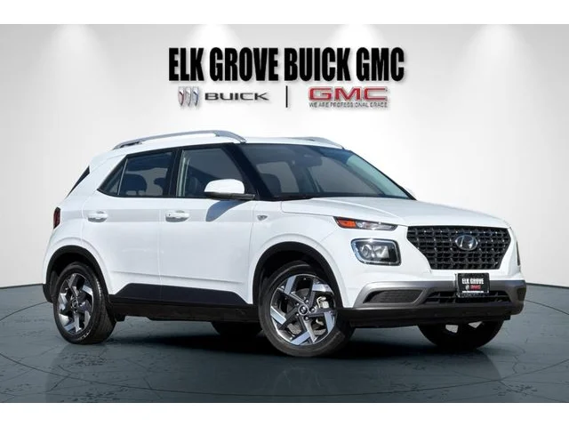 SEMINUEVOS HYUNDAI Venue at ELK GROVE in Elk Grove Buick GMC