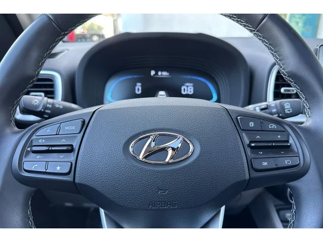 SEMINUEVOS HYUNDAI Venue at ELK GROVE in Elk Grove Buick GMC