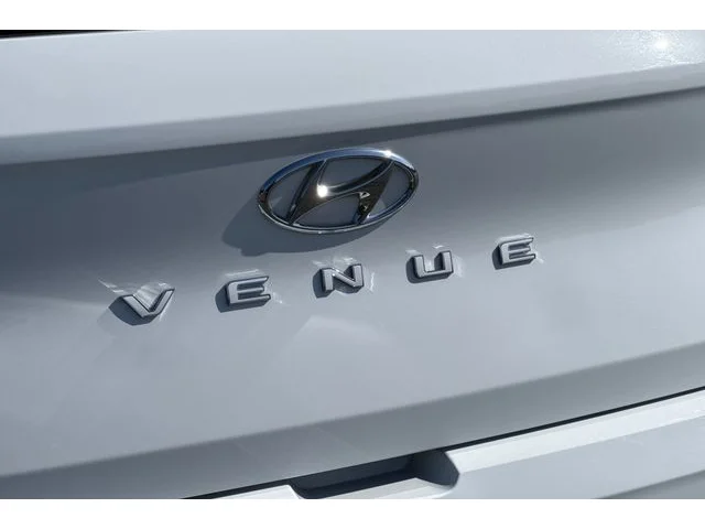 SEMINUEVOS HYUNDAI Venue at ELK GROVE in Elk Grove Buick GMC