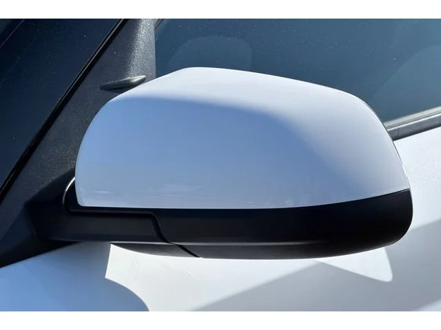SEMINUEVOS HYUNDAI Venue at ELK GROVE in Elk Grove Buick GMC