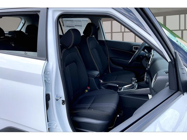 Nuevos HYUNDAI VENUE à Estados chez autogozo