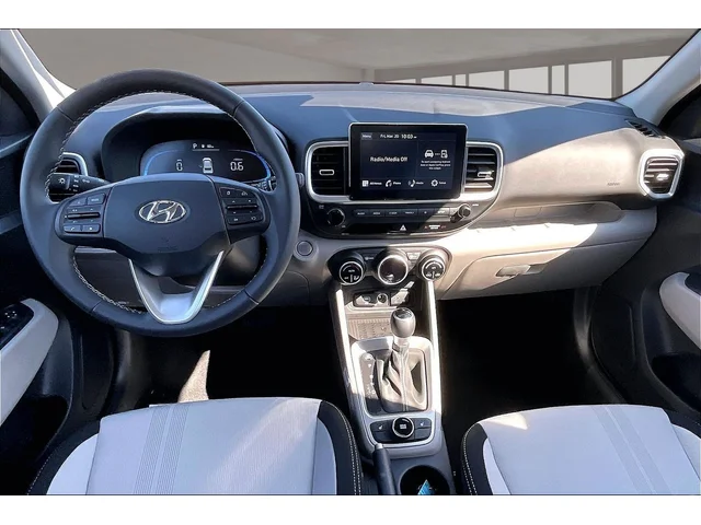 Nuevos HYUNDAI VENUE à Estados chez autogozo