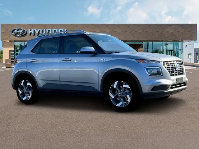 Nuevos HYUNDAI VENUE at Tustin Hyundai in Tustin   