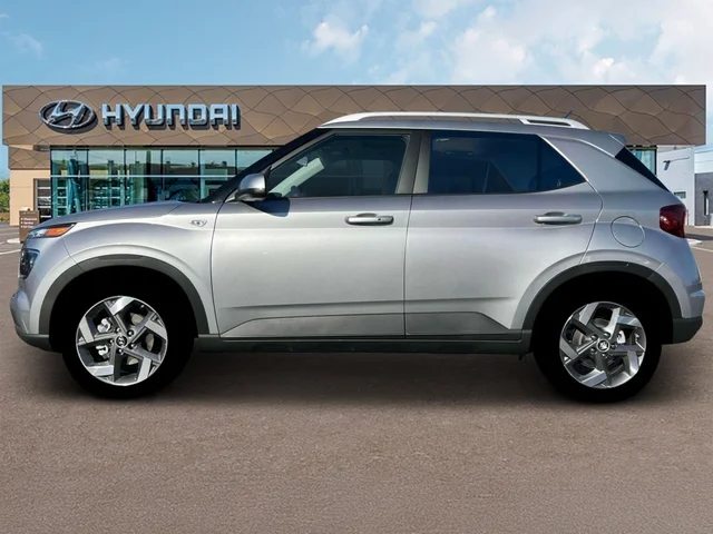 Nuevos HYUNDAI VENUE at Tustin Hyundai in Tustin   