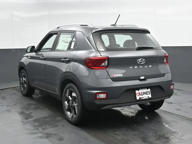 Nuevos HYUNDAI VENUE à Estados chez autogozo