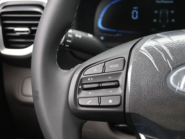 Nuevos HYUNDAI VENUE à Estados chez autogozo