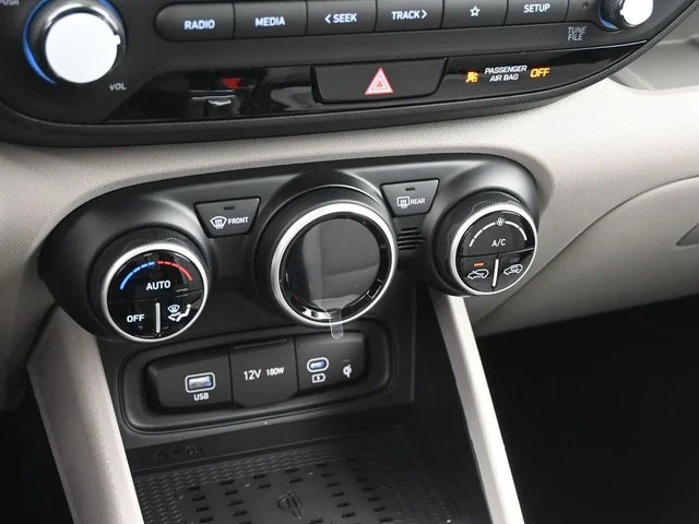 Nuevos HYUNDAI VENUE à Estados chez autogozo