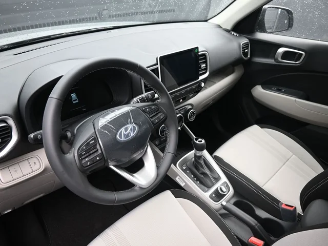 Nuevos HYUNDAI VENUE à Estados chez autogozo