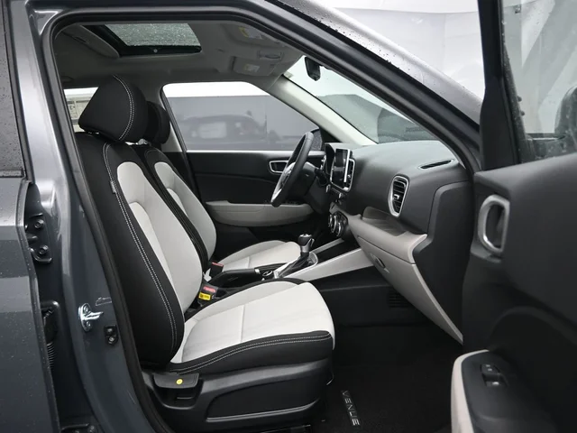 Nuevos HYUNDAI VENUE à Estados chez autogozo