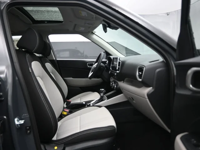 Nuevos HYUNDAI VENUE à Estados chez autogozo