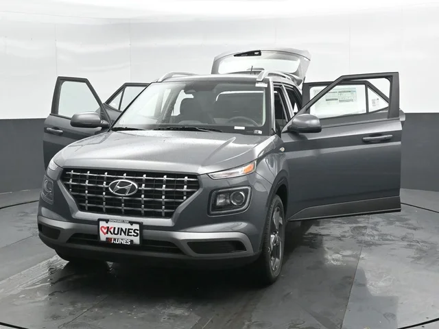 Nuevos HYUNDAI VENUE à Estados chez autogozo