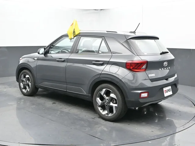 SEMINUEVOS HYUNDAI Venue a Estados en autogozo