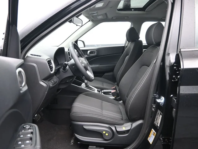 Nuevos HYUNDAI VENUE à Estados chez autogozo