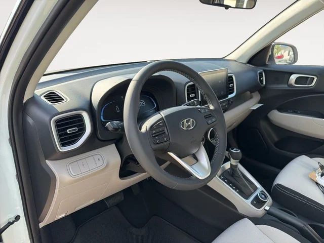 Nuevos HYUNDAI VENUE à Estados chez autogozo